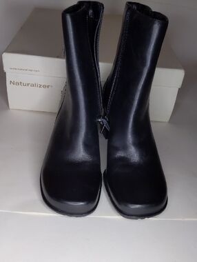 Naturalizer Black Leather Mid-Calf Ankle Boots Size 6 - NWT + FREE GIFT